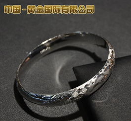 中國(guó)黃金供應(yīng)經(jīng)典鉑金復(fù)古耳環(huán) 價(jià)格、廠家與珠寶首飾零售選購(gòu)指南